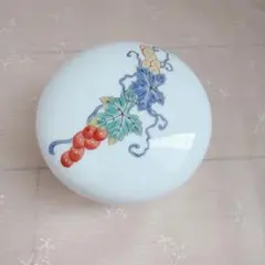 蓋付き小鉢 磁器 葡萄柄