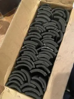 竹炭 3kg(1.5kg×2箱)10cm半月状カット 除湿 消臭 インテリア