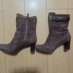 ブラウン スエード ブーツ ジッパー付き