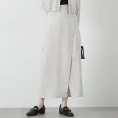 ★タグカット新品未使用★定価10,989円スプリングツイードアシメナロースカート