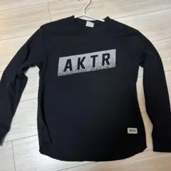 AKTR ブラック ロゴプリント 長袖ウェア M