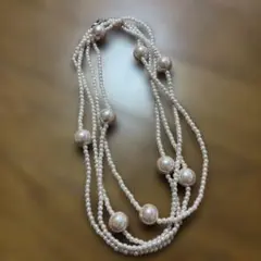 パール調ネックレス