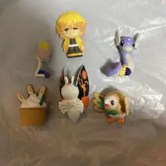 ポケモンなどの置物？小物？などです