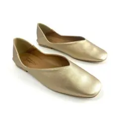 新品 未使用 ローヒール パンプス ゴールド 23.5cm 上品 お洒落 女性