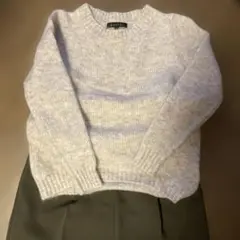 ベージュ ニット