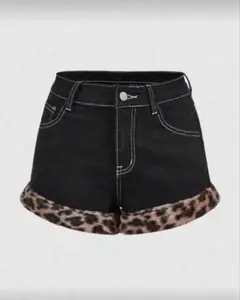 SHEIN ブラックデニムショートパンツ レオパード裾