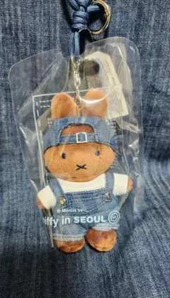 新品未使用》ミッフィーストア 韓国聖水限定 メラニー人形キーリング