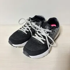 軽量 エアスニーカー 23.5cm ブラック 通気性◎ ウォーキング