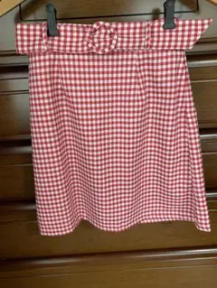 ハニーズ　ギンガムチェック　台形スカート