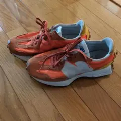 New Balance ３２７ スニーカー オレンジ