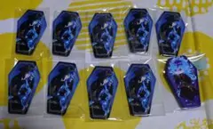 ツイステ イデア 棺型缶バッジ