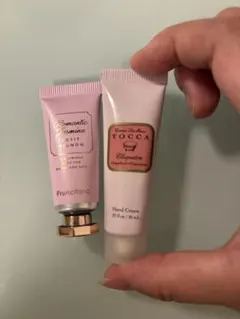 Francfranc & TOCCA ミニハンドクリーム 2本セットのサムネイル