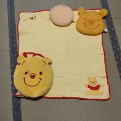 DISNEY　くまのプーさん　ベビー用敷マットセット4点