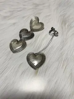 シルバー ハート型 3連イヤリング