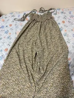 マジェスティックレゴン　サロペットのサムネイル