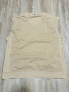 【値下げ】ベスト ベージュ Vネック ノースリーブ Mサイズ