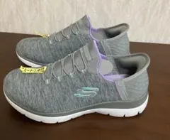 スケッチャーズ スニーカー