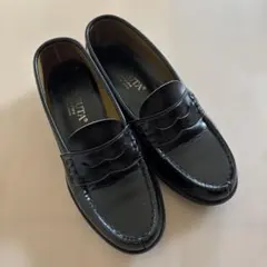 HARUTA 黒のレザー ローファー