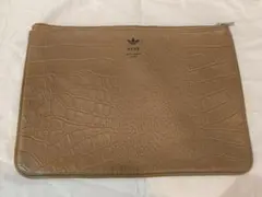 Item thumbnail for item 6dd1e191-31d6-4f8e-a279-c1dc1d578a94