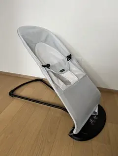 Bugaboo バウンサー 美品 新生児対応 ライトグレー - メルカリ