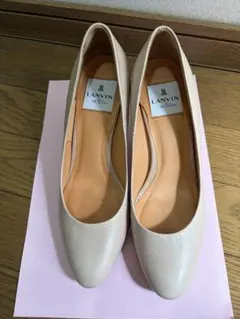 LANVIN en Bleu ベージュ パンプスのサムネイル