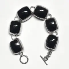 Item thumbnail for item faab276c-971e-4706-b42e-7e9b6897019c