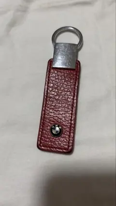 送料込み‼️BMW レザーキーホルダー レッド
