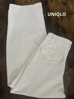 UNIQLO オフホワイト　パンツ