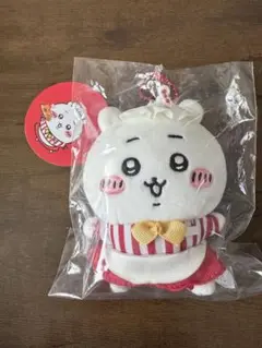 ちいかわレストラン　ホール担当なマスコット（ちいかわ）