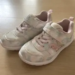 Item thumbnail for item 6fa3c3b2-7b7b-4225-919b-8d194453573e