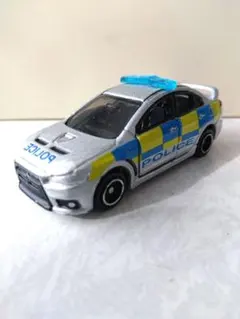 絶版廃盤！！　トミカ　No.39　三菱ランサーエボリューションX　英国警察仕様