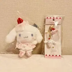 新品　いちごホイップケーキ マスコットバッグチャーム キーホルダー シナモロール