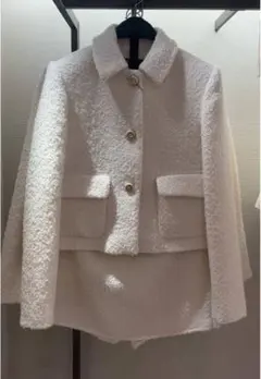 ZARA ホワイト ノーカラージャケット
