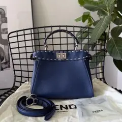 FENDI ピーカブー　ミニ　スモール　セレリア レザー　ネイビー FENDI フェンディ セレリア ミニピーカブー 2wayショルダー