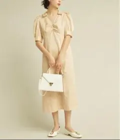 リリーブラウン　半袖ロングワンピース ベージュ