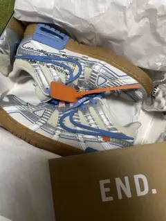 NIKE Off-White Air Rubber Dunkのサムネイル