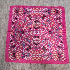 バタフライ プリント シルクスカーフ 約70cm x 70cm