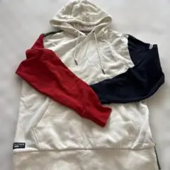 7 TOMMY HILFIGER フード付きパーカー XL