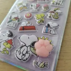 スヌーピー肉球シール（むらさき）　1シート