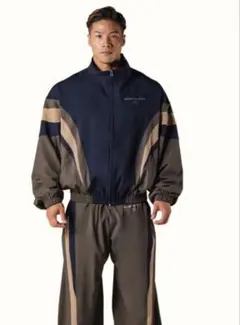 2025年最新】LYFT トラックジャケットの人気アイテム - メルカリ