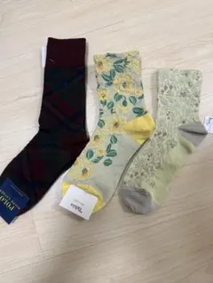 ❤️新品未使用❤️靴下　ソックス 22〜24 cm 3足セット　レディースのサムネイル