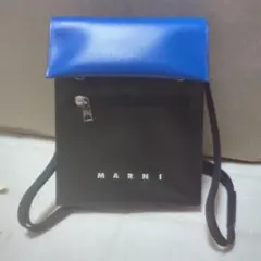 kouさん専用**5/1まで値引き中！MARNI ショルダーバッグ 青黒のサムネイル