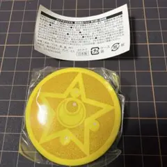 セーラームーン ストアオリジナル カプセルグッズ 通信機 缶バッジ　ヴィーナスのサムネイル