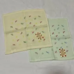 【新品・未使用】表ガーゼ 裏パイル ハンカチ 2枚セット トンボ柄のサムネイル