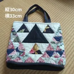 ばあちゃん作花柄三角パッチワーク手提げ