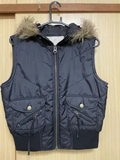 黒 フード付き キルティングダウンベスト