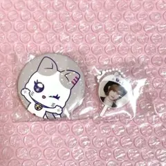 ME:I 飯田栞月 カプセルトイ 缶バッチ ミニアクリルうちわ