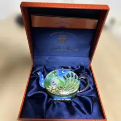 カメオ・デ・ヴィル 限定版 ティーポット