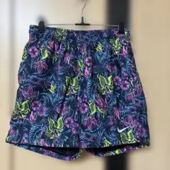 NIKE ナイキ ショートパンツ ボタニカル柄のサムネイル