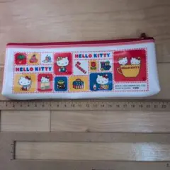 HELLO KITTY ペンケース なつかしのコレクション　未使用